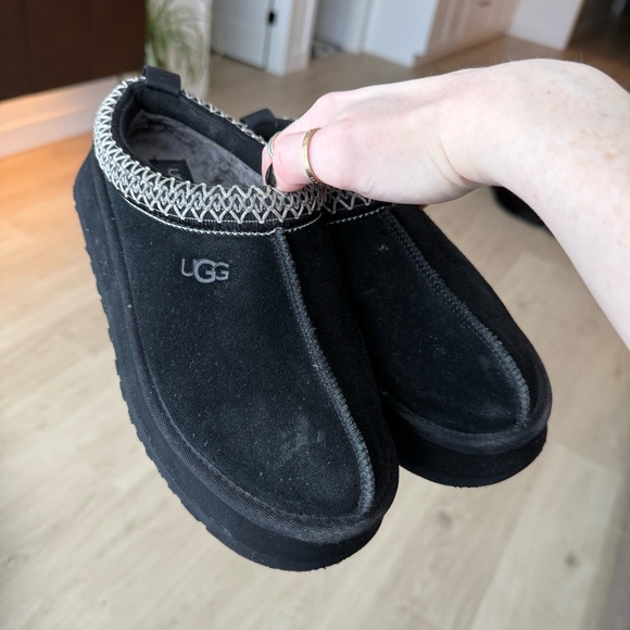 UGG Tazz Slippers - Picture 12 of 15
